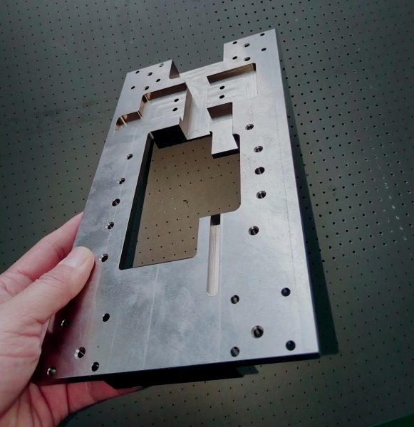 高精密半导体设备的零部件CNC加工 类型004(High-Precision Semiconductor Device Parts CNC Machining Type004)