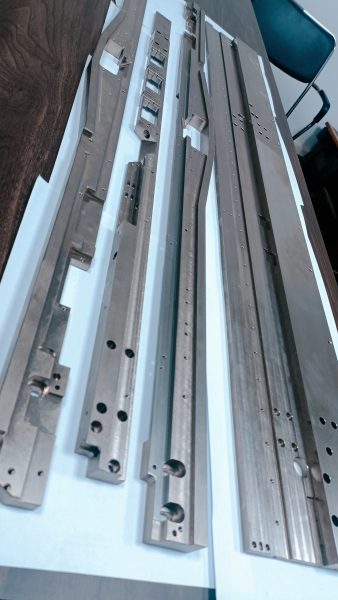 高精密半导体设备的零部件CNC加工 类型005(High-Precision Semiconductor Device Parts CNC Machining Type005)