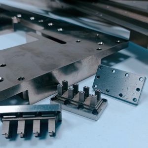 高精密半导体设备的零部件CNC加工 类型009(High-Precision Semiconductor Device Parts CNC Machining Type009)